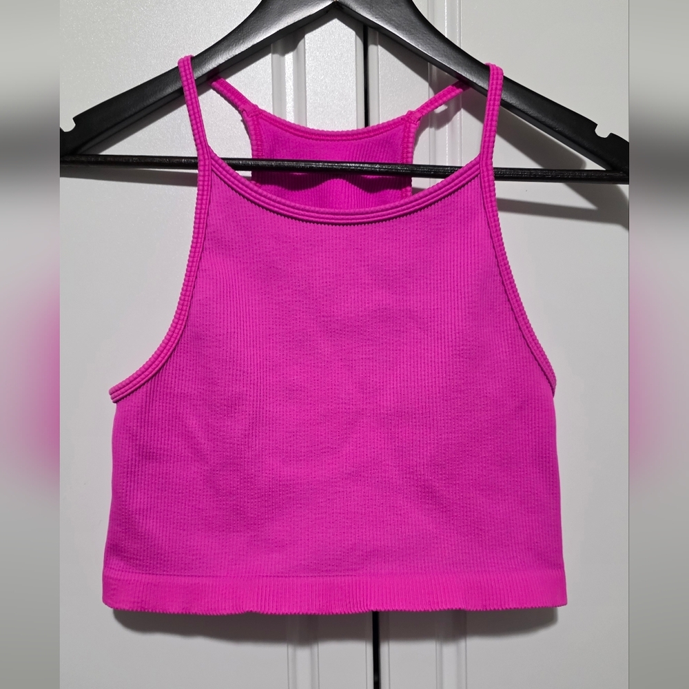 Gap FIT Womens Ribbed Cropped Athletic Racerback Tank Top Bibrant Pink M/L